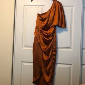 One shoulder satin dress
